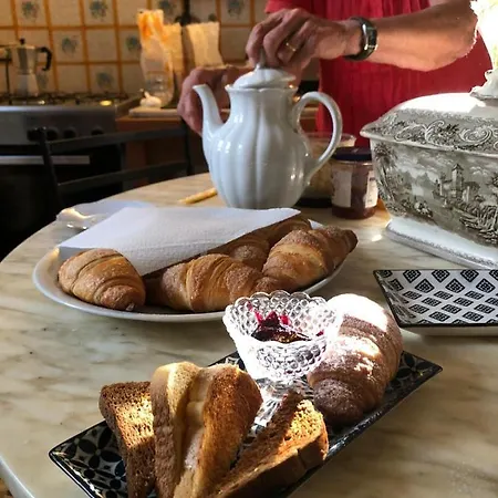 Casa Cambini Couette-café *